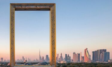 Dubai Family Tour with Dubai Frame