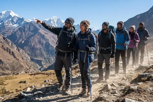hiking trekking tours easytripindia